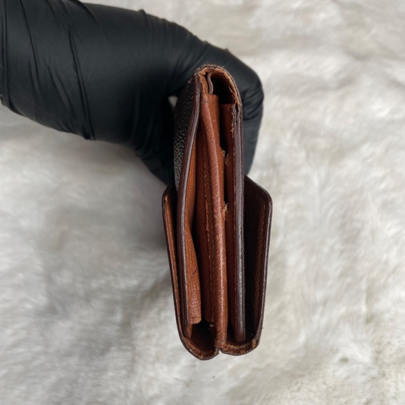 LOUIS VUITTON Monogram Portefeiulle Elise Trifold Wallet $UPDATE SOLD$ - Picture 8 of 11